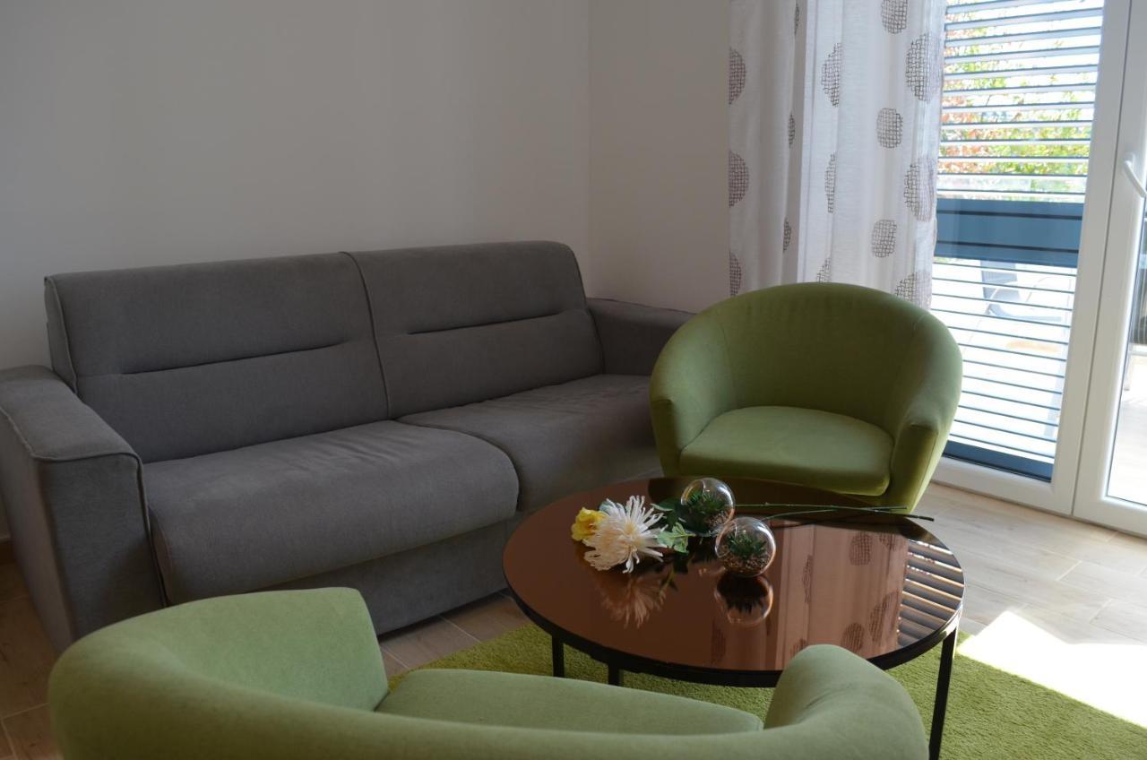 Apartments Korina Crikvenica Exterior photo