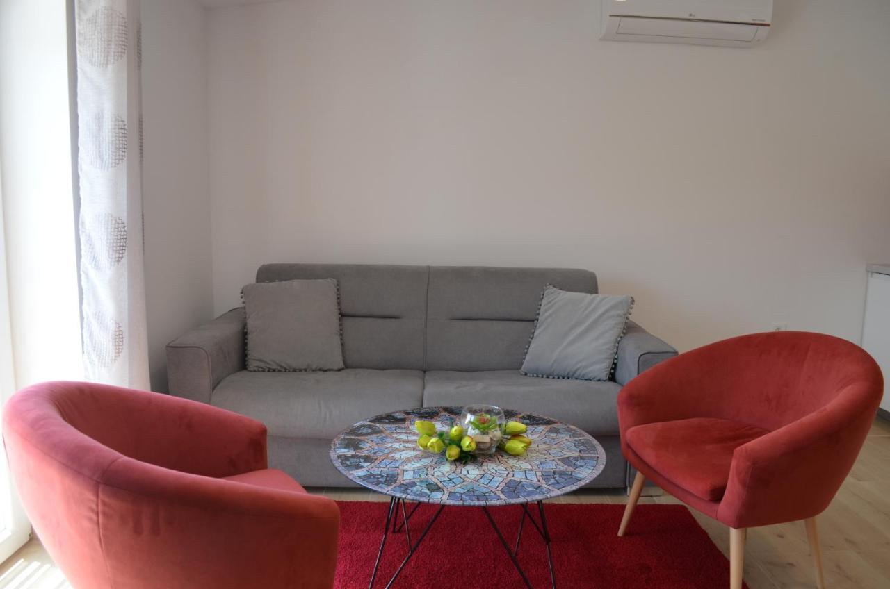 Apartments Korina Crikvenica Exterior photo
