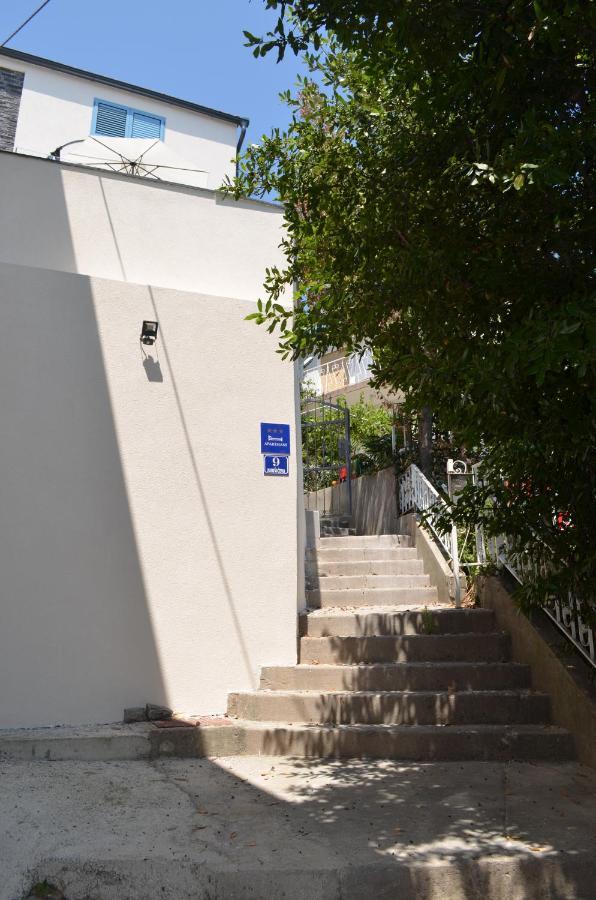 Apartments Korina Crikvenica Exterior photo